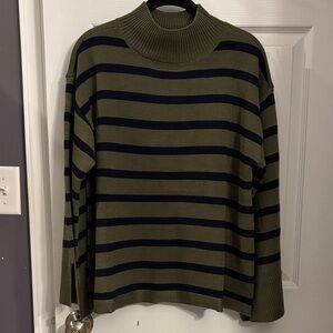 Sugarlips mock neck bell sleeve sweater sz small excellent condition green navy